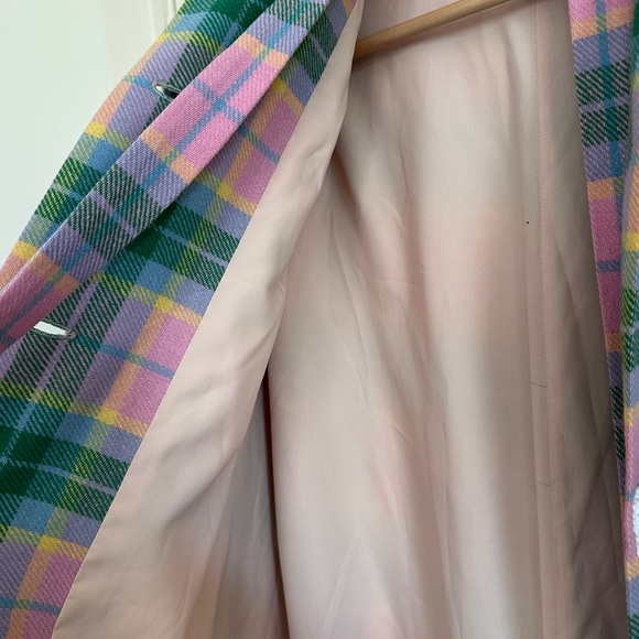 Vintage 100% wool lightweight plaid belted trench coat — truly one of a kind! - Picture 4 of 15